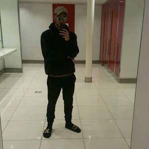 Meet your Posher, Craig